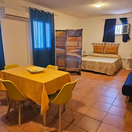 Dom wakacyjny Casa Elicriso *