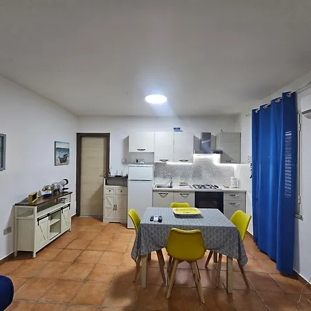 Casa Elicriso La Caletta